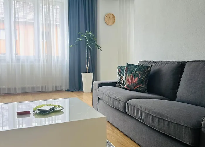Rebeka Apartamento